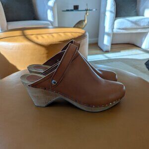 ISABEL MARANT Taiya slingback leather clogs, camel, size 41 (US 10)